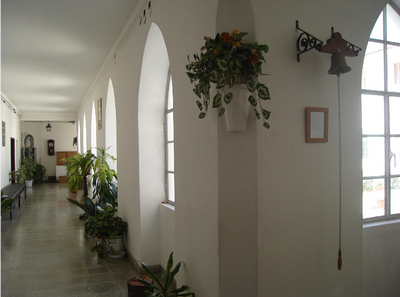 Corredor do claustro do mosteiro